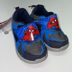 🔥Marvel spider-man kids shoes  sz 5 New